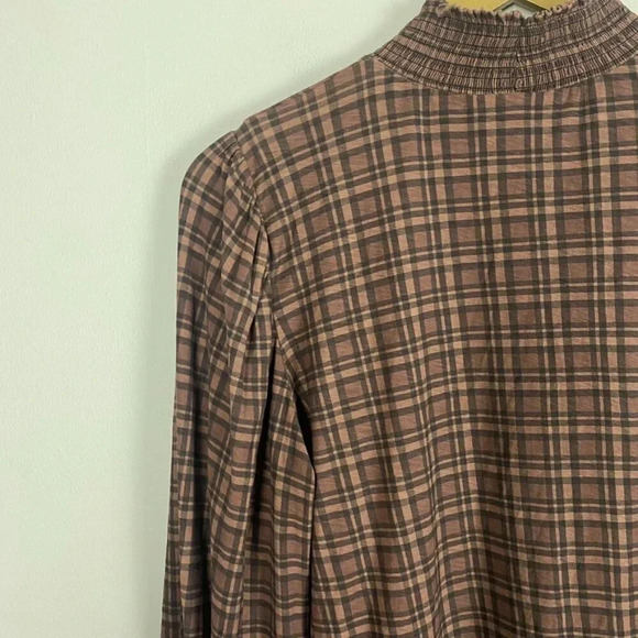 Nation LTD Plaid Puff Sleeve Top - Picture 13 of 14